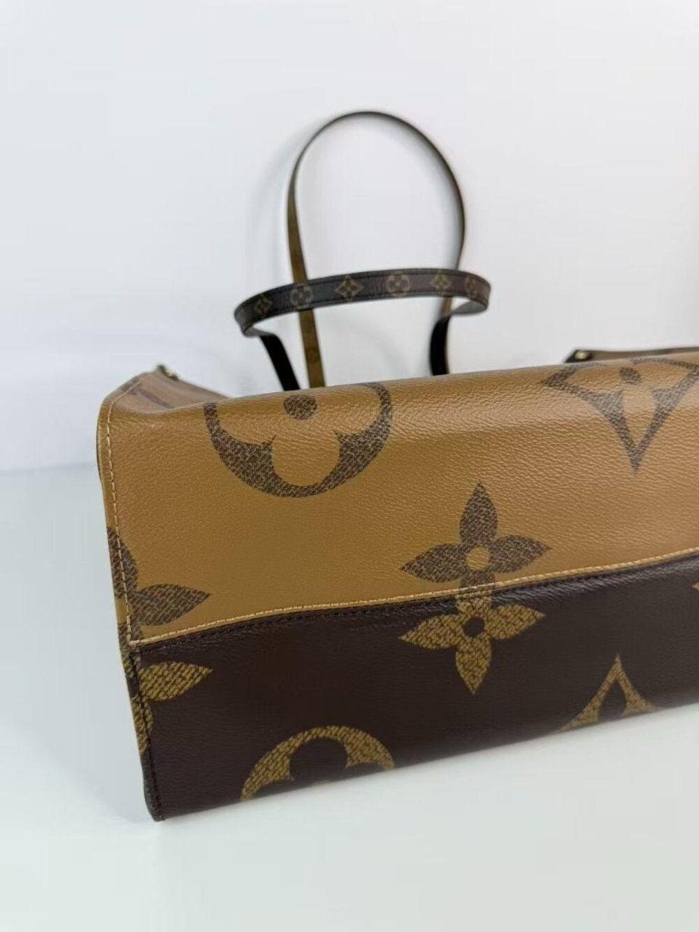 Louis Vuitton onthego GM giant monogram - Picture 8 of 12